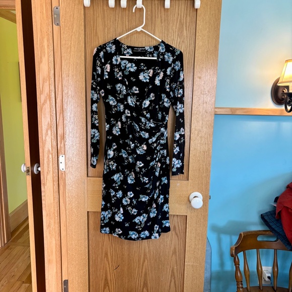 A Pea In The Pod Floral Bodycon Maternity Dress Size Large - Picture 2 of 8